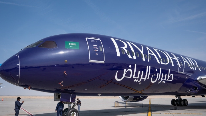 Riyadh Air выбрала Unilode для управления парком авиационных контейнеров
