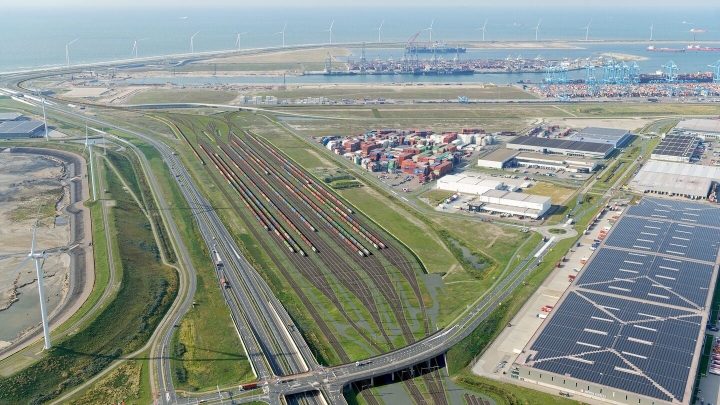 Порт Роттердам: новый ЖД-терминал Maasvlakte Zuid повысит эффективность логистики